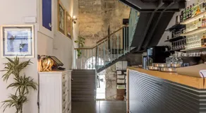 Leonis Restaurant & Rooms - Image 3