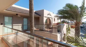 Oasis Hotel Prasonisi - Image 4