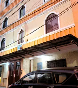 Harrison Suites - Image 2