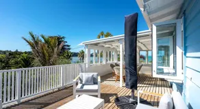 Bluebelle - Stay Waiheke - Image 1