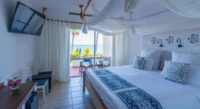 Bahari Beach Hotel - Image 2