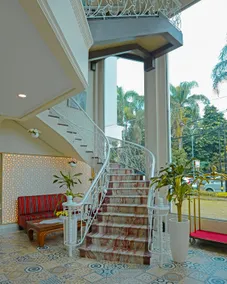 Sahira Hotel Pakuan - Image 5