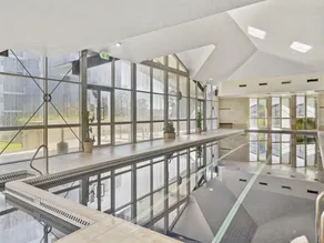 Resort à beira-mar que vive com espaço para a família - Image 3