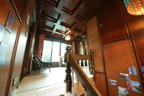 Stitches House - Image 3