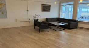 Ocean Breeze Apartments - Image 5
