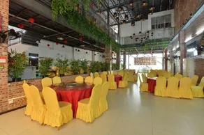 Boutique Holiday Hotel (Beihai Beibuwan Square) - Image 2