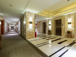 Huana Hotel Minhang Shanghai - Image 4