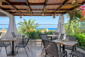 Nirvana Beach Hotel - Image 4