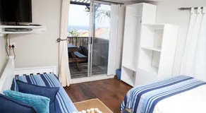 Ansteys Beach Self Catering Apartments - Image 2