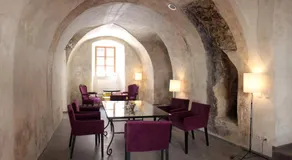 Gavalier Design Rooms - Image 4