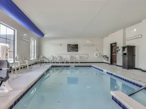 Cobblestone Hotel & Suites - Monte Vista - Image 3