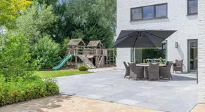 Ruime woning met grote omheinde tuin - Image 4