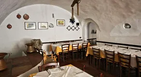 Il Cantinone Rooms - Image 5