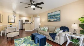 Elegant Ground Floor King Bed Condo - ME2 - Image 2
