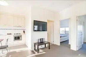 Werribee Short Stay Villas & Accommodation - Image 2