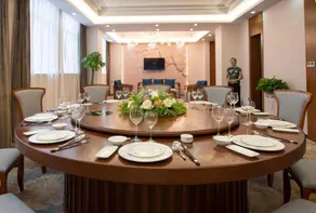 Yi Du Hotel - Image 3