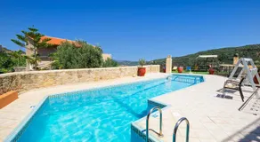 Topolia 1 Bedroom Villa - Image 2