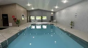 Super 8 by Wyndham Gallipolis Pt Pleasant Area - Image 4