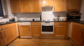 Riverview Apartment - Image 3