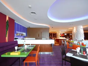 Hip Hotel Bangkok - Image 3