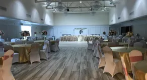 Columbia Lakes Hotel & Conference Center - Image 2