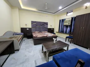 OYO 83466 Hotel Kamal - Image 2