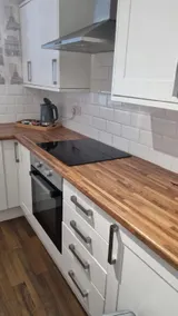 Comfortable two bed apartment - Image 4
