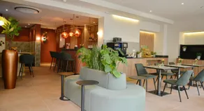 Day8 Hotel  - Image 4