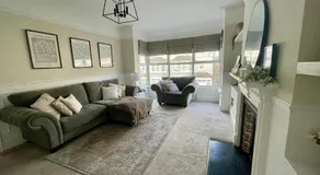 Seaside apartment - Image 2