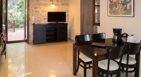 Ktima Petalea - Image 5