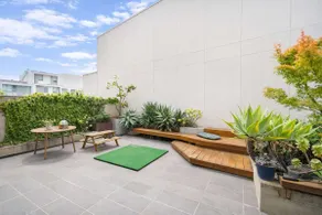 Cloudhouse 210 - Image 5