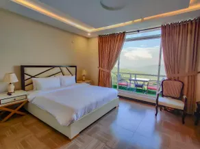 Queenstown Hotel Murree - Image 4