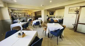 Hotel City - Image 2