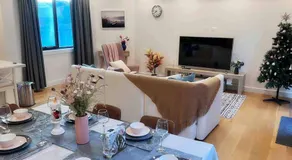 Modern house with Arcade games in a good location - Image 3