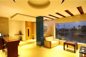 Hotel Crescent Inn (Vanagaram, Apollo Hospital,Ramachandra and Aravind Eye) - Image 5