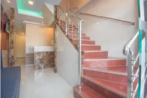 Hotel Golden Galaxy - Santacruz East - Image 3