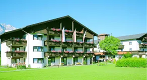 Hotel Edelweiss - Image 2