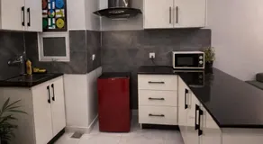 Tranquil Stay Apartments - Image 3