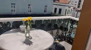 City's Heart Guesthouse - Image 2
