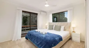 3BR The Vintage Loft Unique Charm &Modern Comfort - Image 2