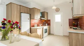 Villa Yakinthi - Image 2