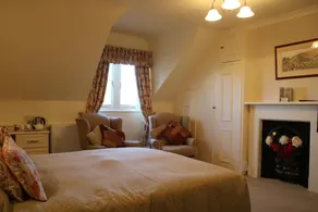 Bradle Farmhouse - Image 4