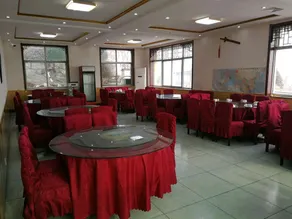 Xibaipo Jinbo Lake Guest House - Image 5
