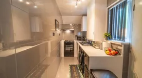 Entire home in Nottingham - Image 3