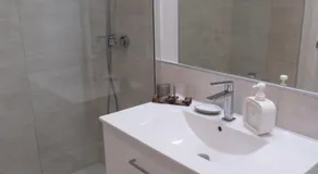Apartamento Lujo Vistas al Mar - Image 2