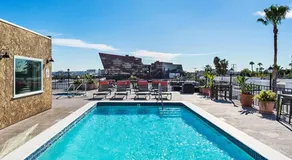 Skyline Views 1-Bedroom with Balcony and Pool - Image 3
