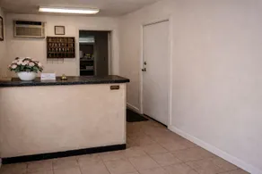 Siesta Motor Inn Kissimmee Near Disney World - Image 2