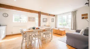 Hollybank Cottage, Ufford - Image 3