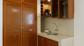 Lucky Star Hotel - Image 5