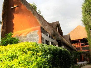 Dovenest Lodge - Image 3